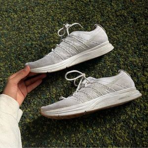 Nike flyknit trainers